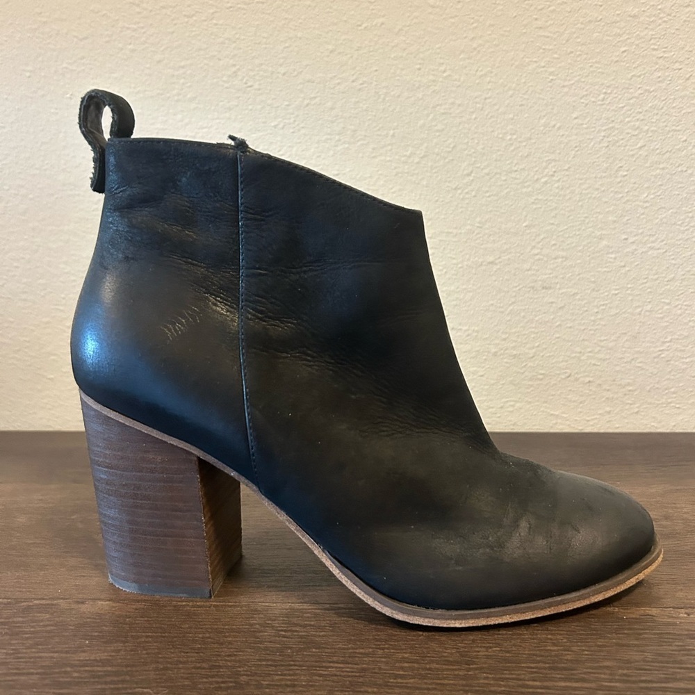 B.P Lia Heeled Boots